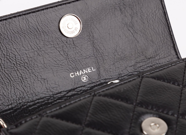 کیف پاسپورتی زنانه طرح Chanel