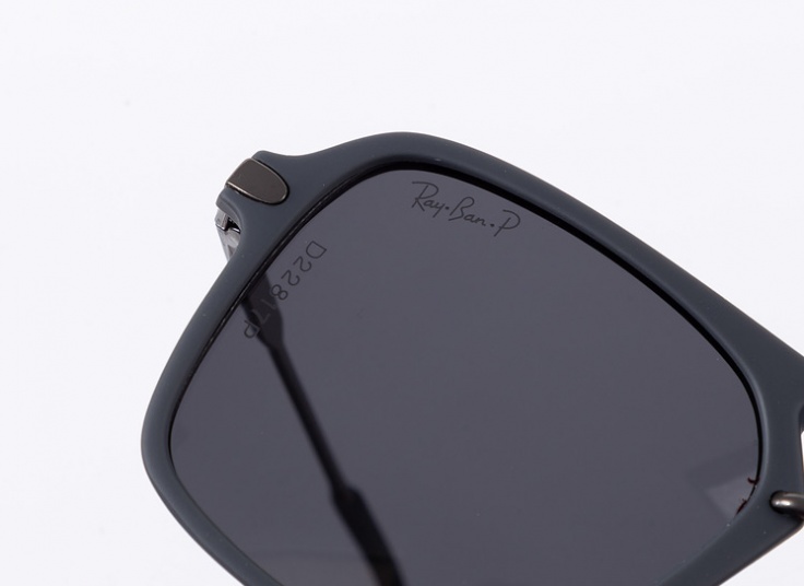 عینک آفتابی پلاریزه مردانه طرح RayBan مدل D22817P