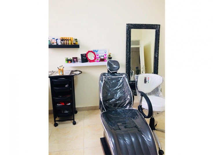 خدمات تخصصی مژه و ابرو یلدا