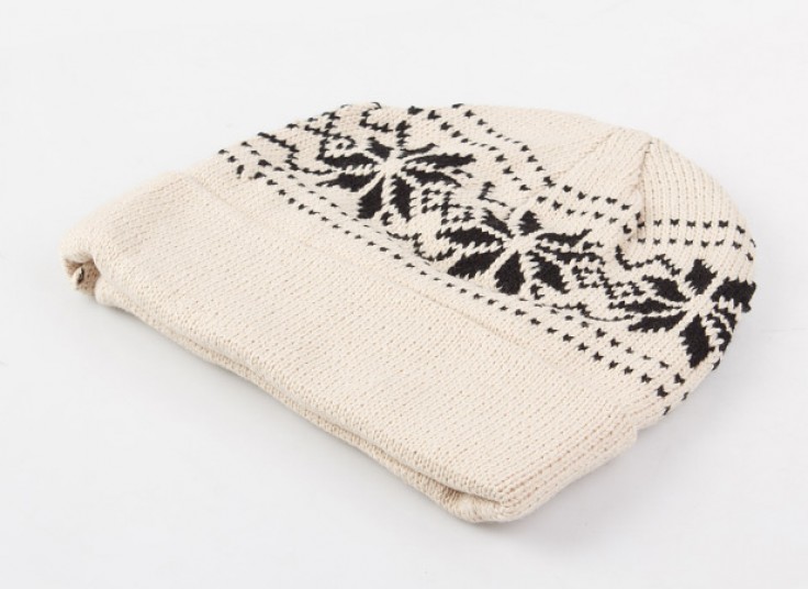 کلاه بافت Snow