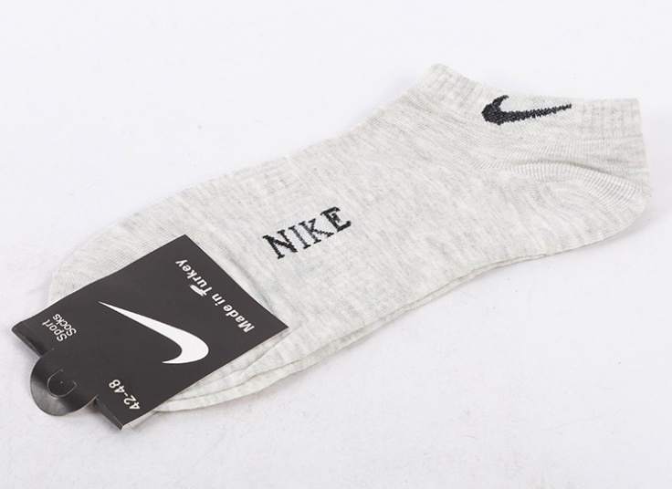جوراب ساق کوتاه مردانه طرح Nike