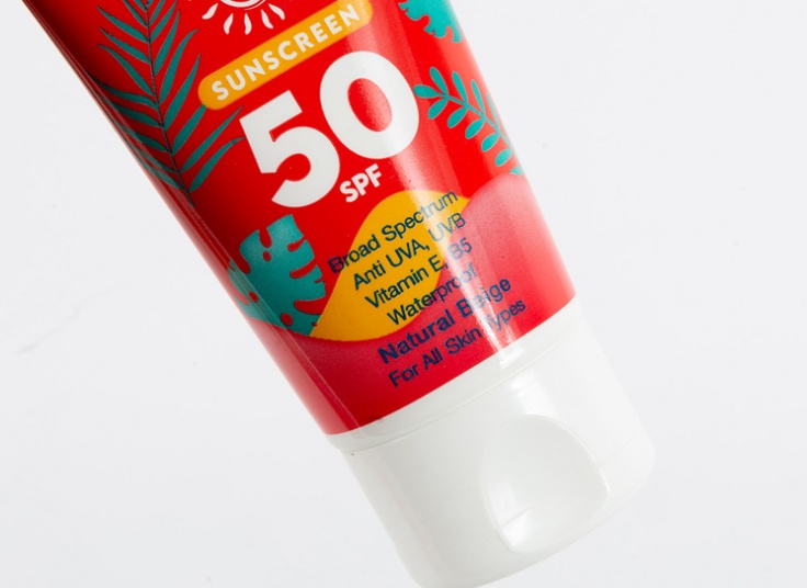 انواع کرم ضد آفتاب BBK