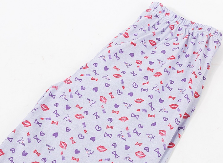 شلوارک طرحدار زنانه