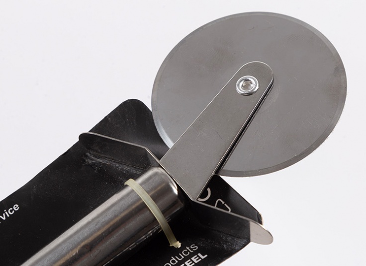 برش زن پیتزا مدل رولی