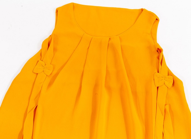 تاپ حریر جلو پلیسه