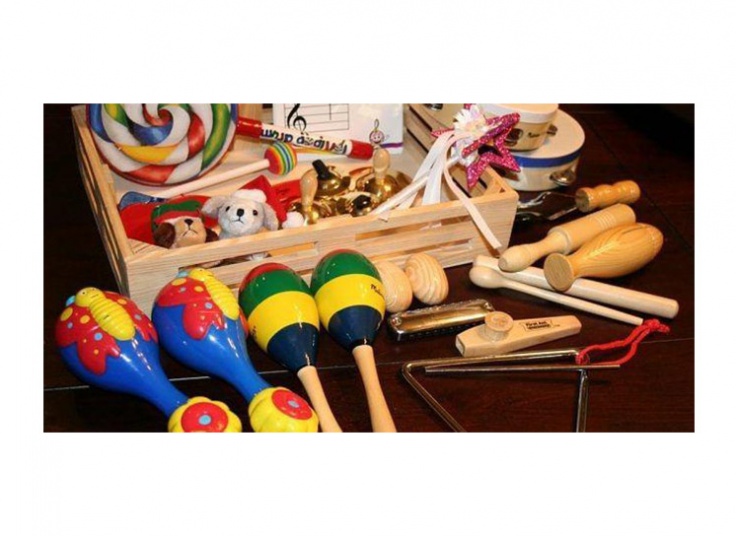 آموزش موسیقی کودکان در آموزشگاه شهر آوا