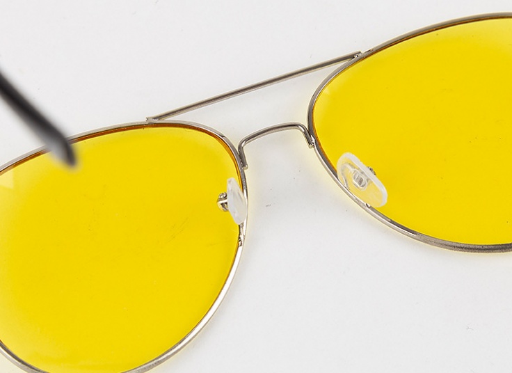 عینک شب طرح Rayban