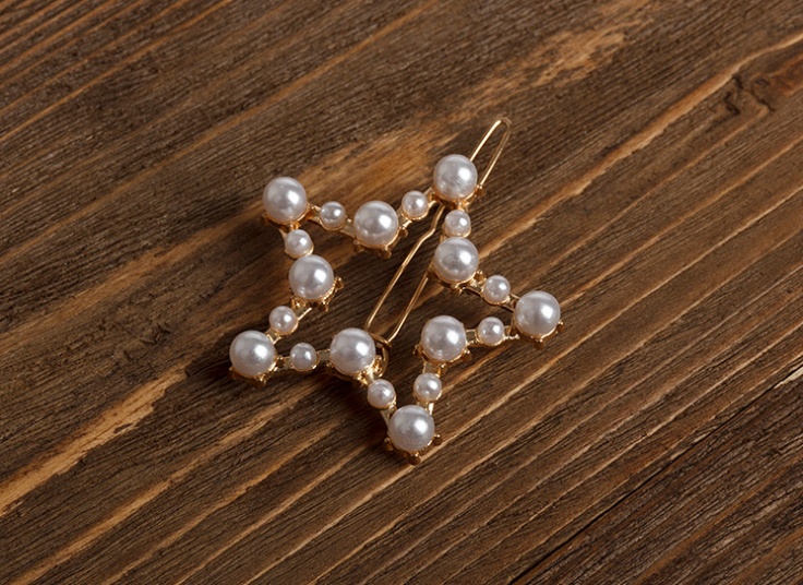 گیره مو مرواریدی