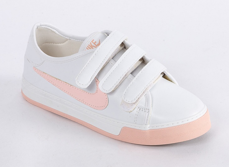 کتانی سه چسب طرح Nike