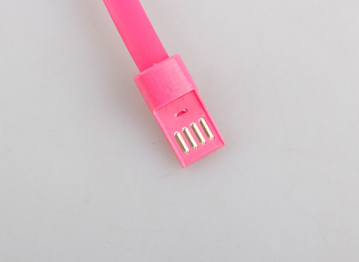 کابل شارژ فندک دار