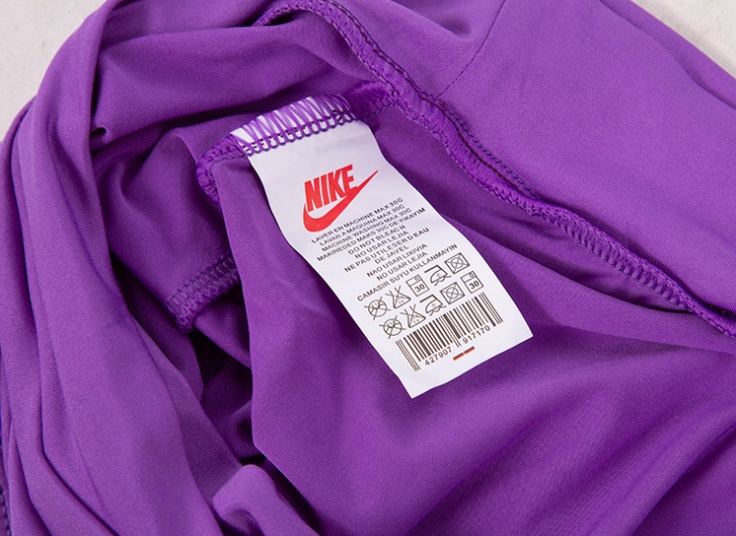 ست نیم تنه و شلوار Nike