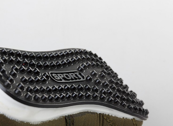 کفش بچگانه طرح adidas