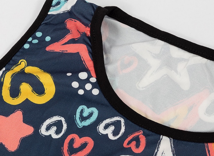 ست تاپ و شورتک طرحدار زنانه