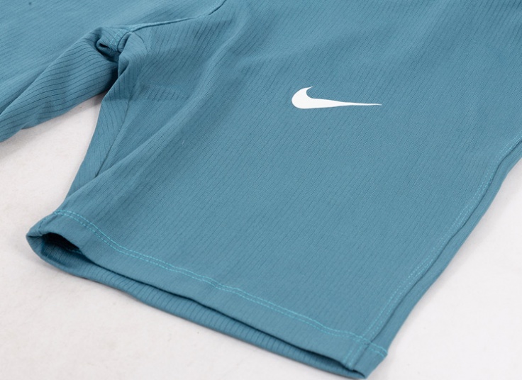 ست زنانه ورزشی طرح NIKE