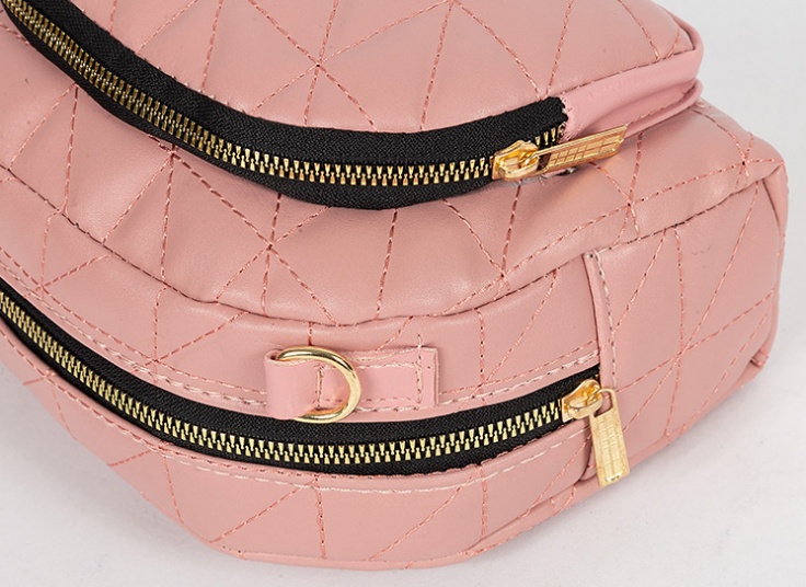 کیف جلو جیب طرح ZARA