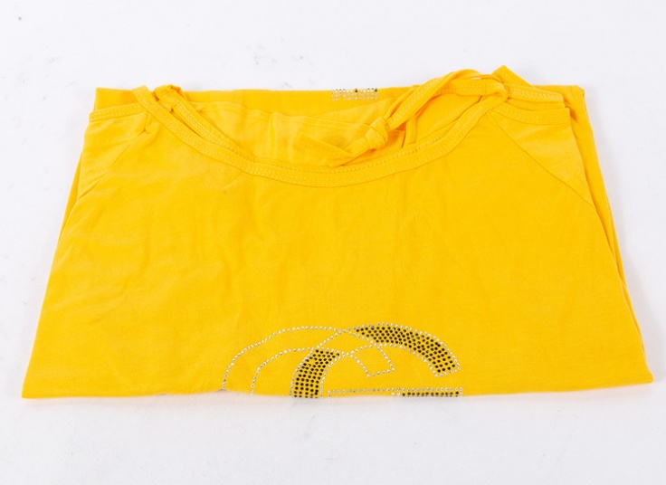 بلوز یقه گره ای طرح Gucci