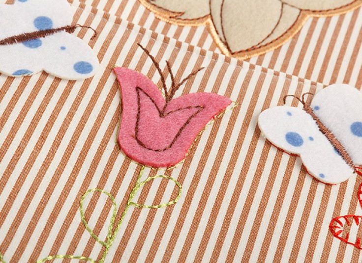 آویز پارچه ای لوازم کودک