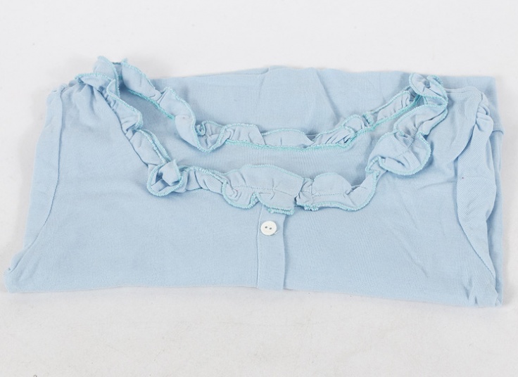 نیم تنه دکمه دار