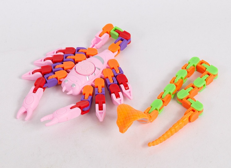 بازی خرچنگ و مار