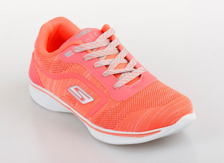 کتانی زنانه طرح Skechers