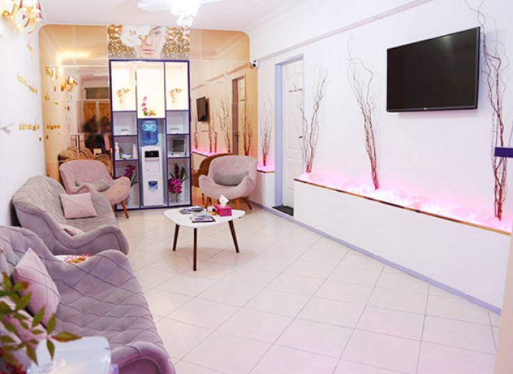 میکرودرم در مطب دکتر بیات مختاری