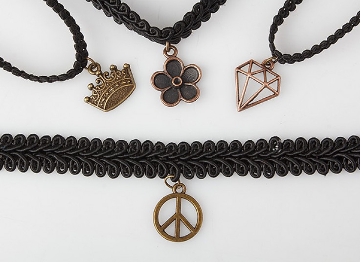 گردنبند آویزدار