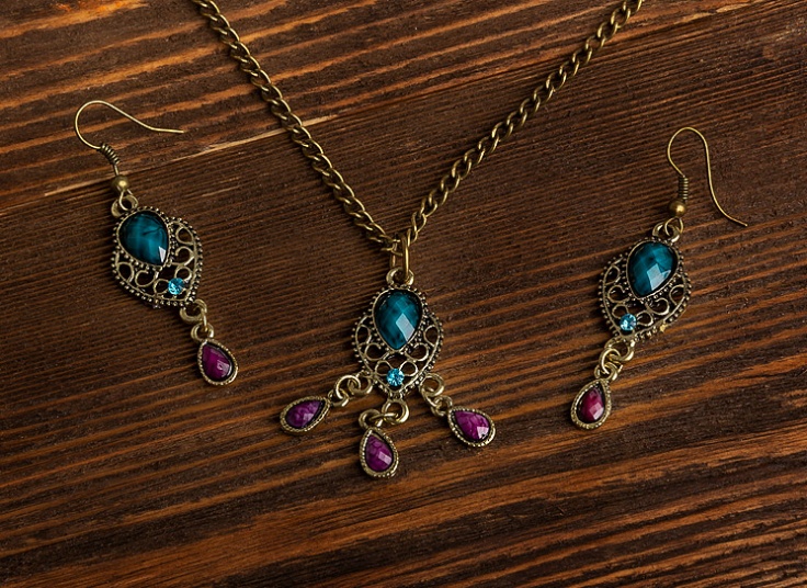 نیم ست زیورآلات طرح اسلیمی