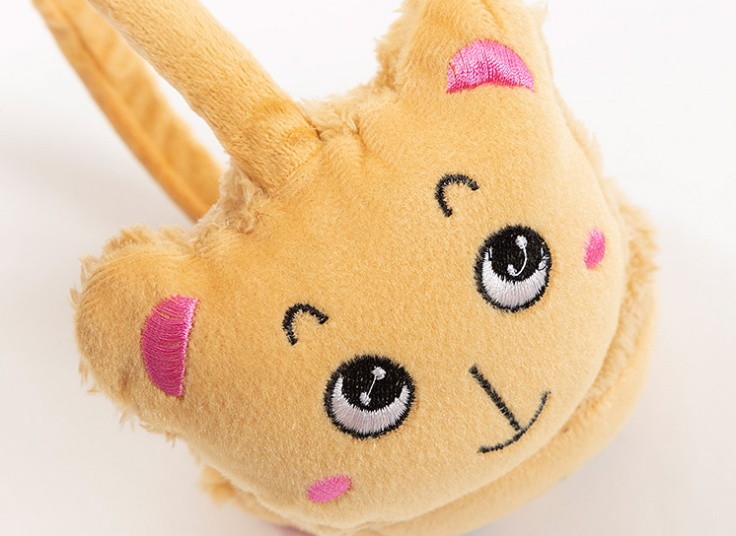 گوش گیر بچگانه گربه