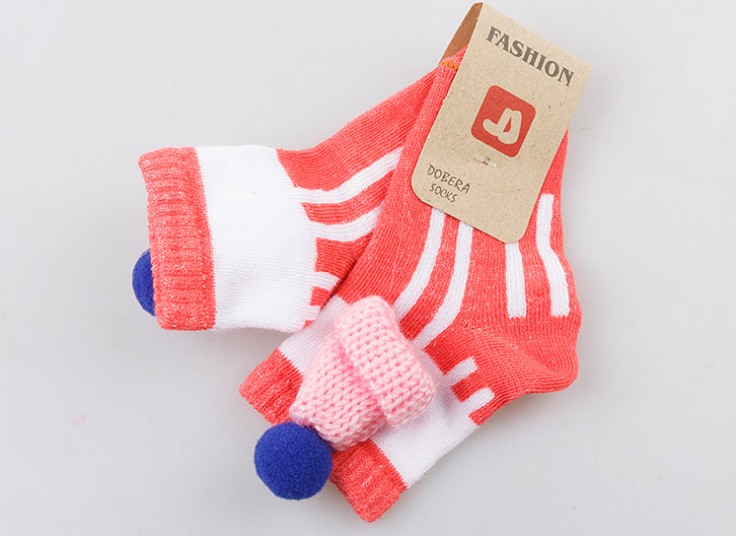 جوراب نوزادی DOBERA