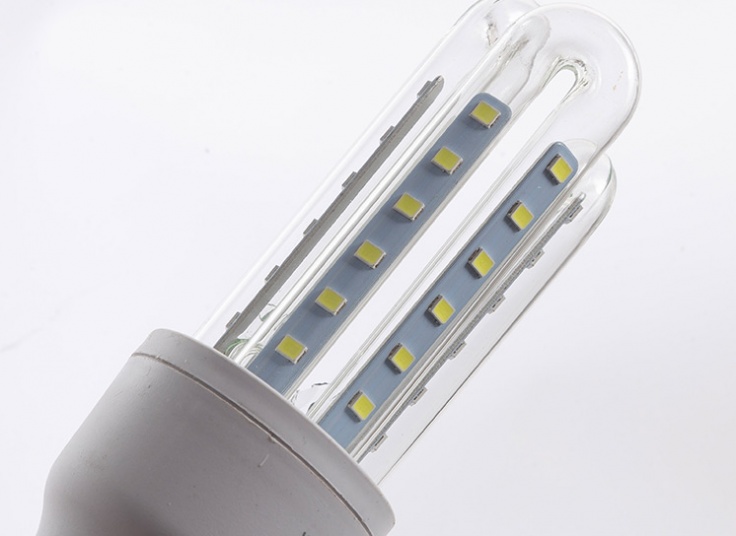 چراغ سیار خودرو LED