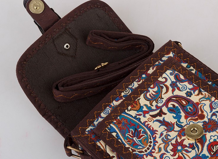 کیف دوشی سنتی زنانه