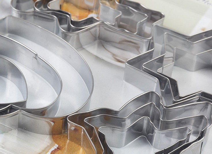 قالب شیرینی و غذا