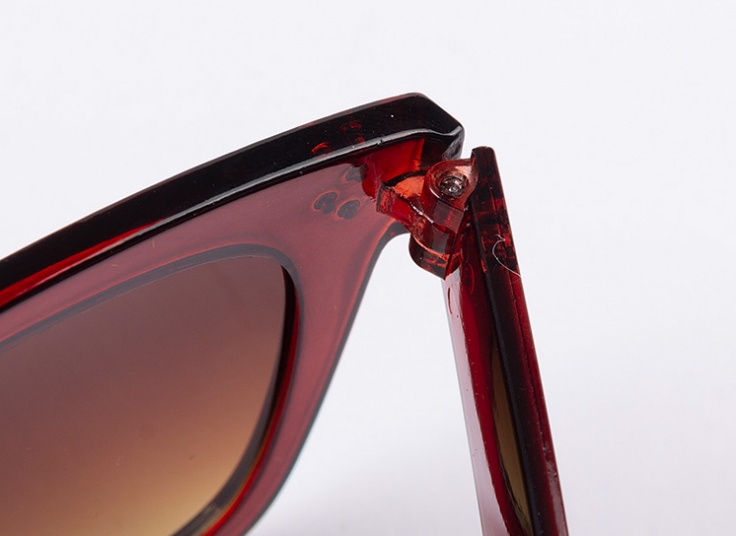 عینک آفتابی زنانه Square Frame