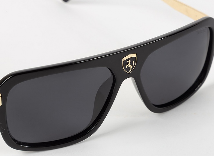 عینک آفتابی مردانه Ferrari