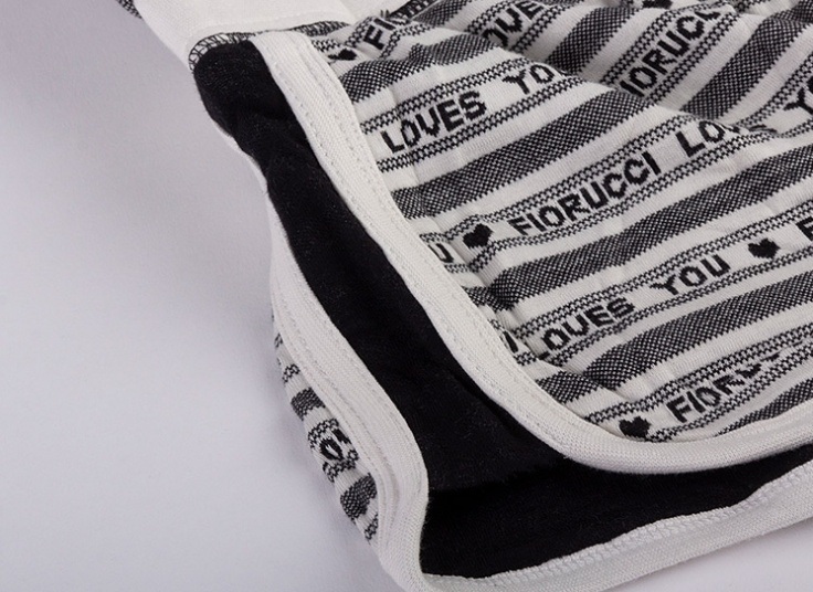 سرهمی دکلته Genuine