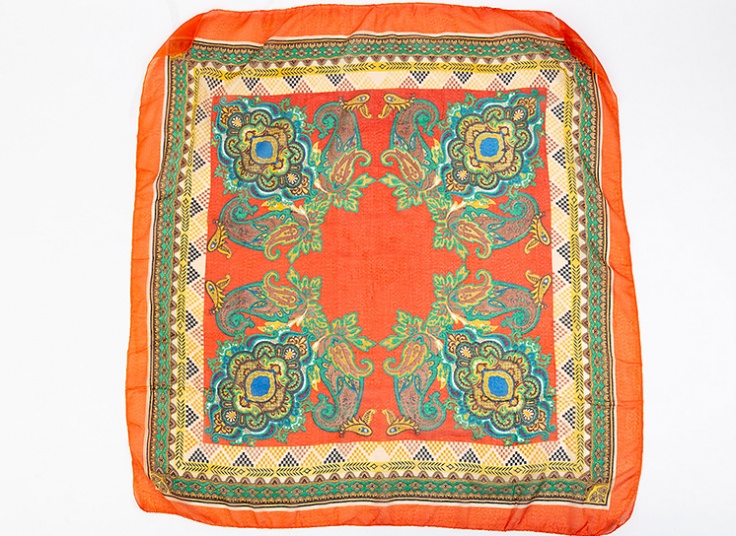 روسری سنتی حاشیه ساده