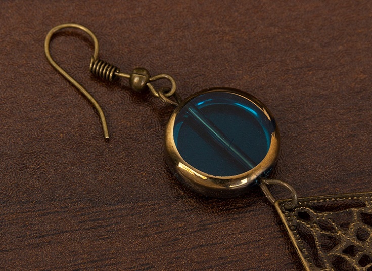 گوشواره برنزی