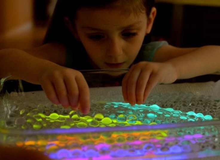 تخفیف 35 درصدی چوب درخشان جادویی popglo