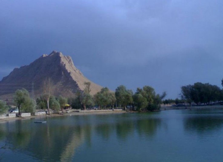 تور رفتینگ قایقسواری در آبهای خروشان