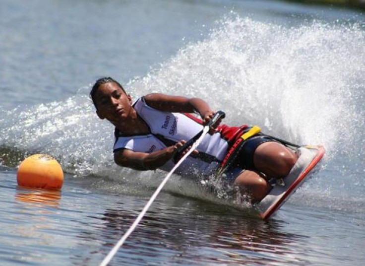 تا 70 درصد تخفیف اسکی روی آب در آدرنالین